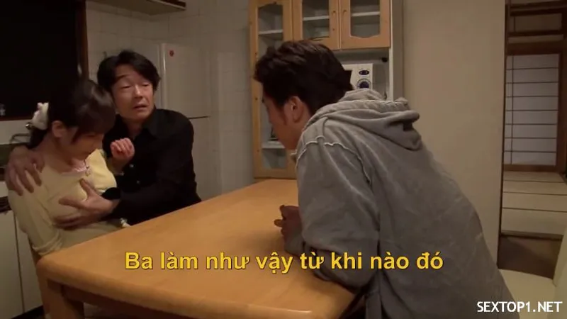 Bố và anh chồng yêu ép quan hệ nàng dâu vietsub